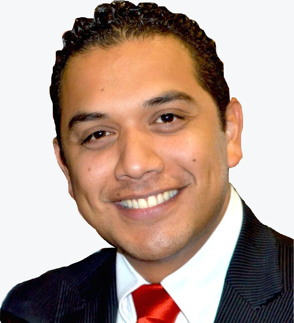 Dr. Cristian Reyna